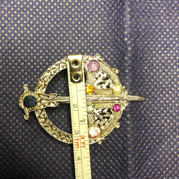 Vintage Celtic Sword Shield Brooch, Kilt Pin - Picture 6 of 8